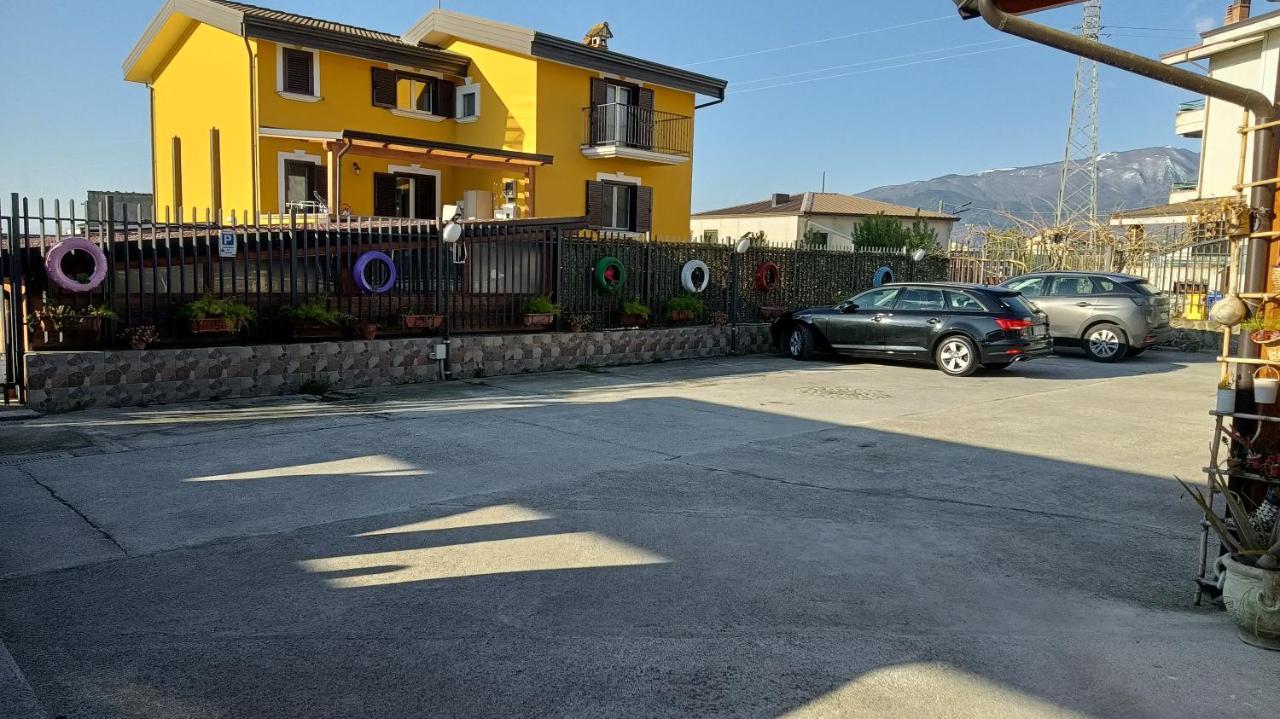 Il Laghetto Bed & Breakfast Кастровилари Екстериор снимка